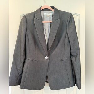 Tahari Women’s Suit Set (Jacket + Pants)